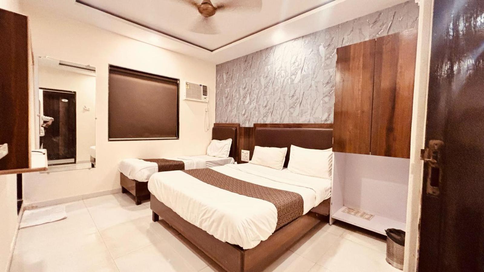 Hotel Garden Palace — Photos 1